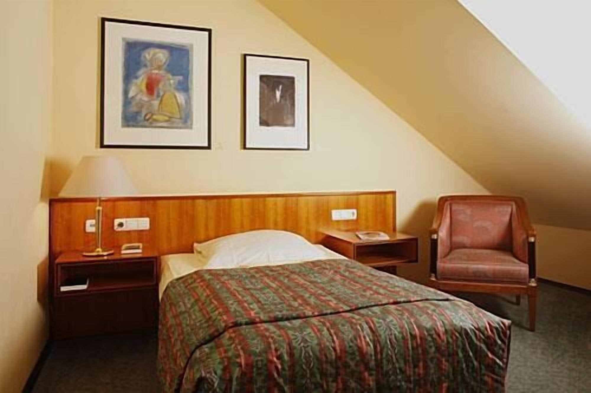 Galerie Hotel Leipziger Hof Ngoại thất bức ảnh